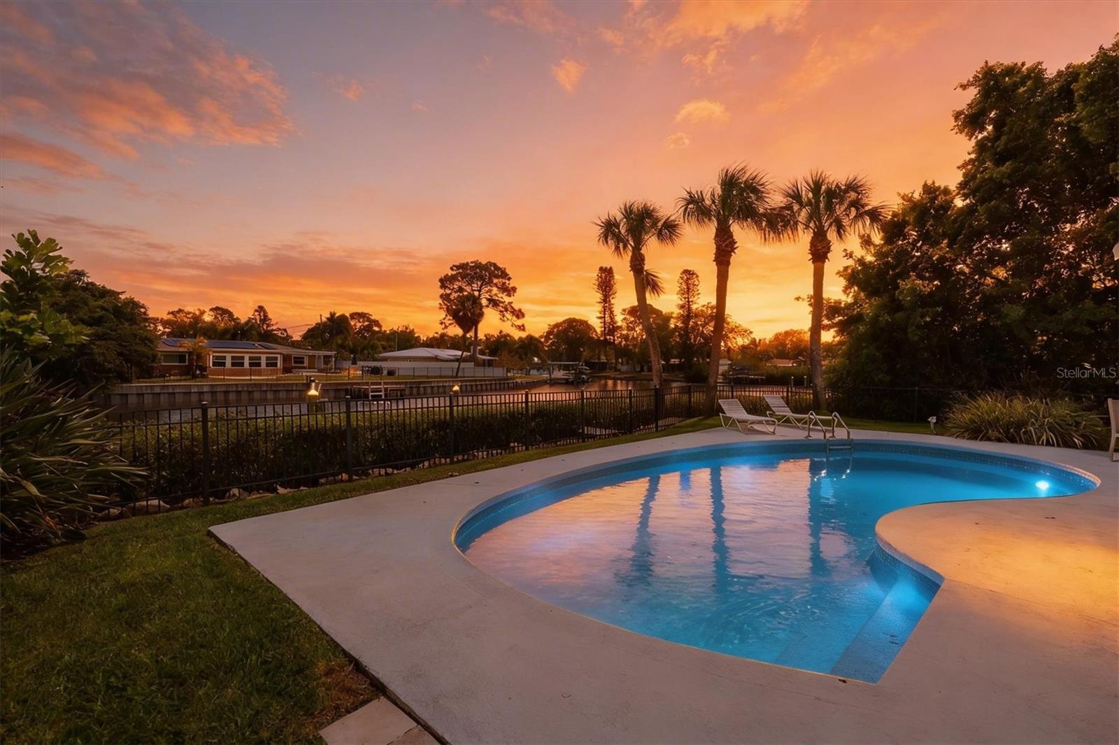 SHORE ACRES BUTTERFLY LAKE REP - Residential