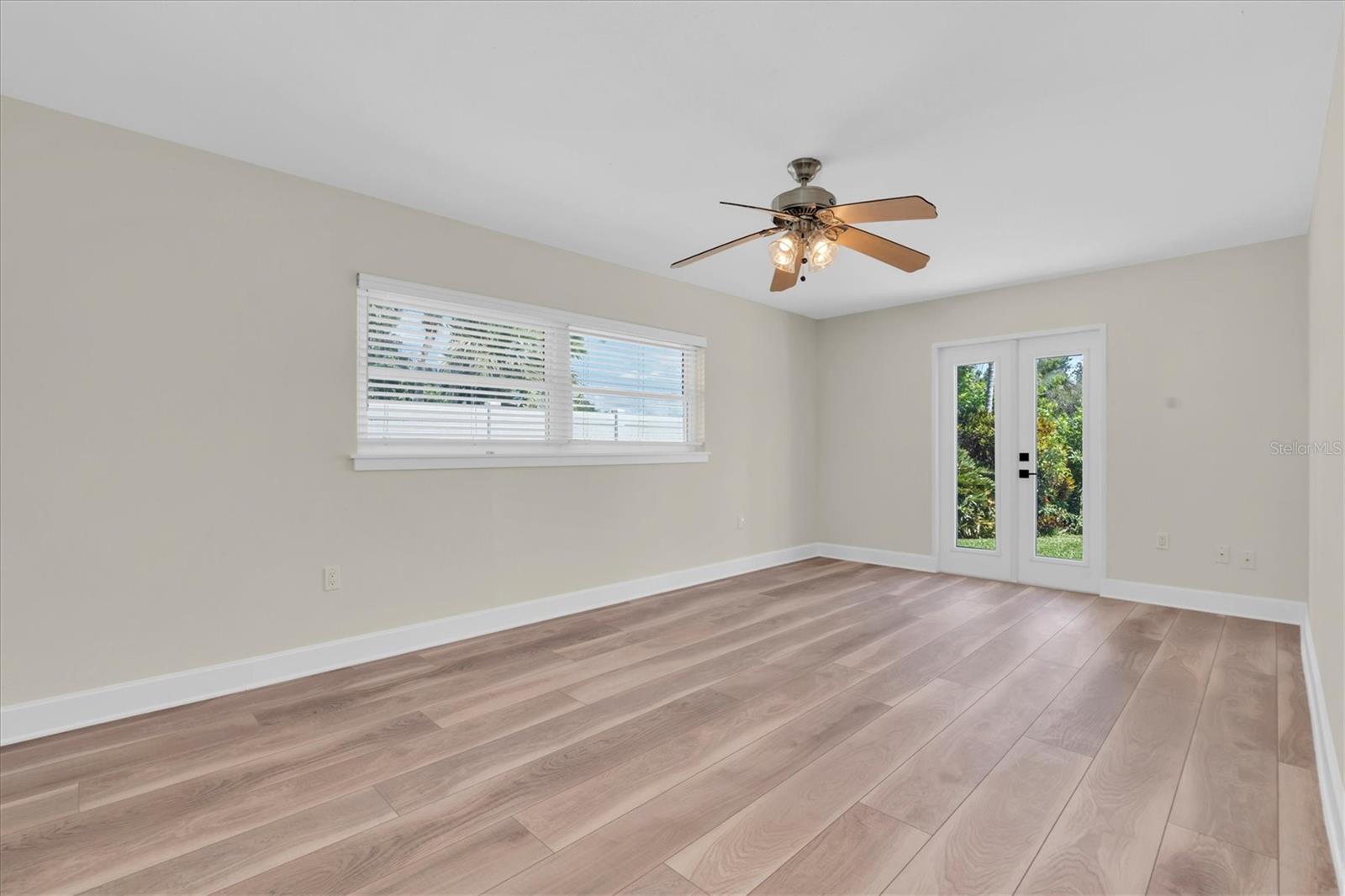 SHORE ACRES BUTTERFLY LAKE REP - Residential