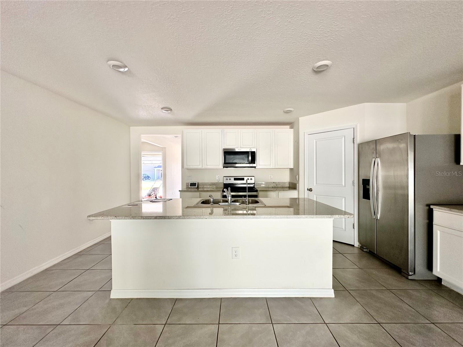 AVALON WOODS PH 1A PB 37 PG 70 - Residential