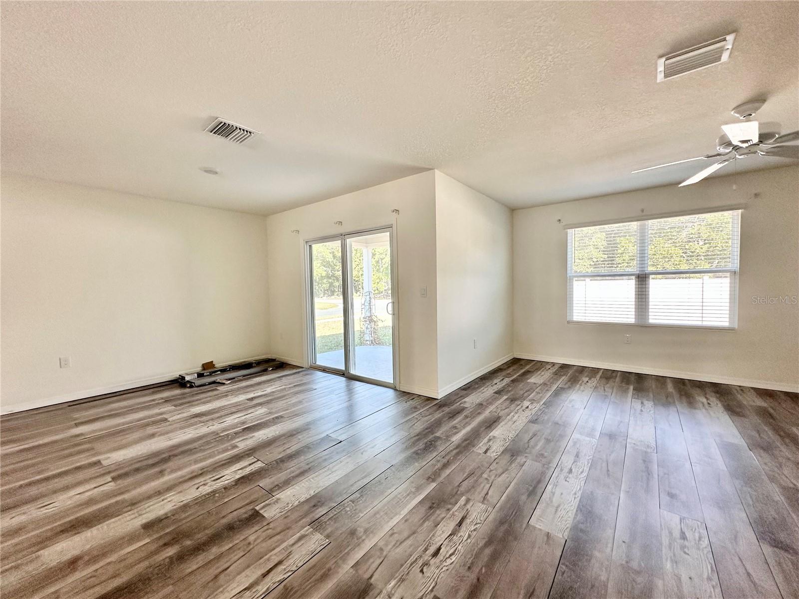 AVALON WOODS PH 1A PB 37 PG 70 - Residential