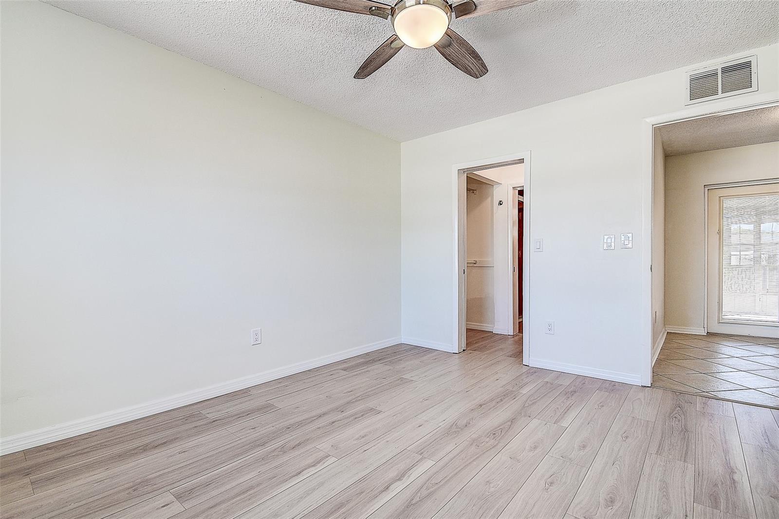 STARKEY HEIGHTS - Residential