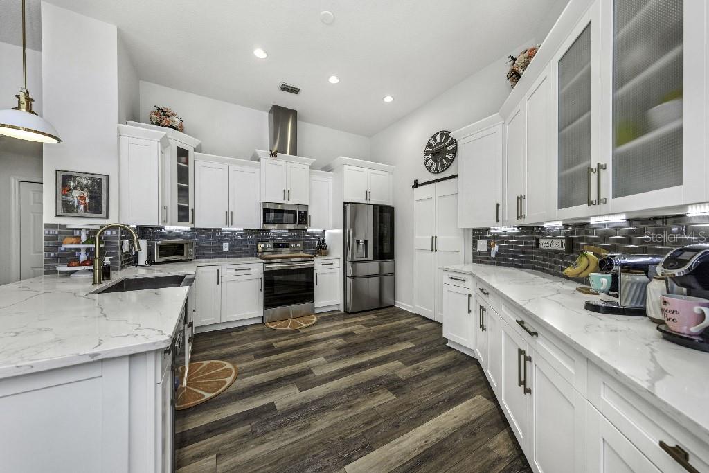 KEYSTONE CROSSINGS - Residential