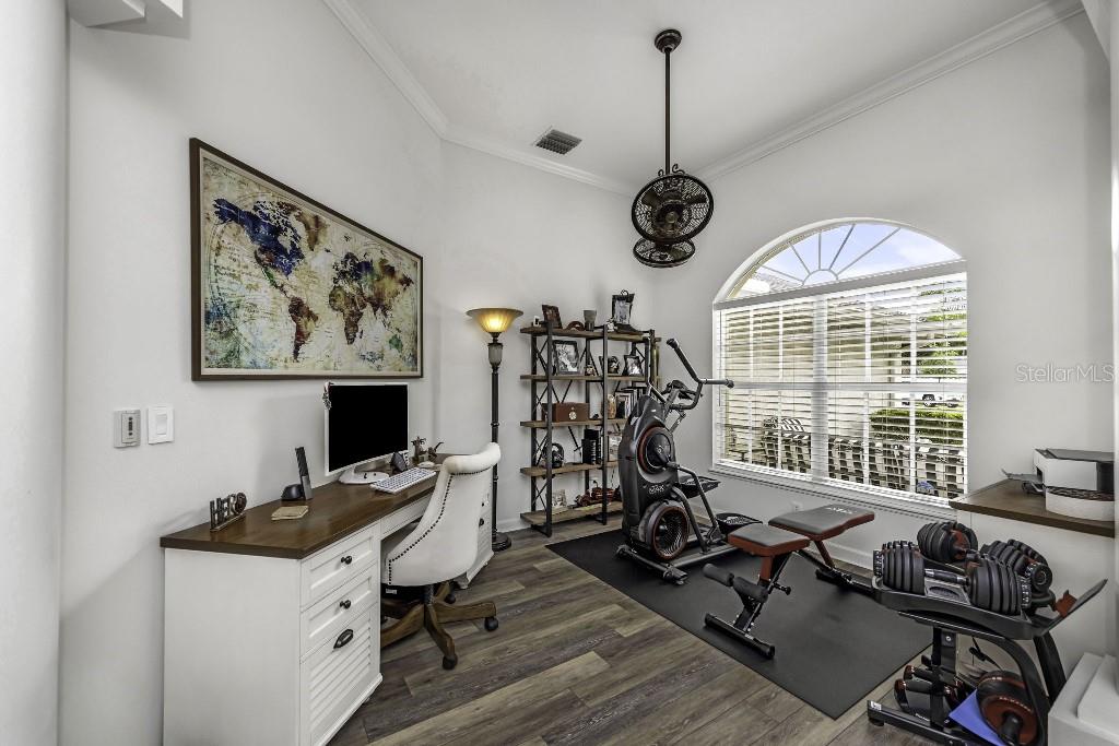 KEYSTONE CROSSINGS - Residential