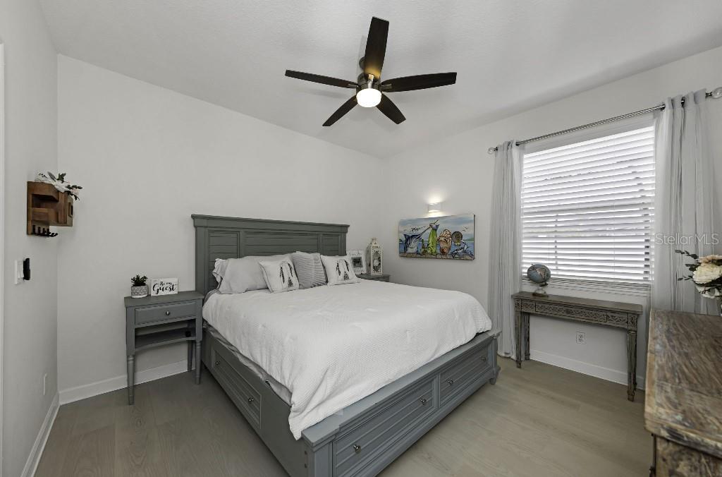 KEYSTONE CROSSINGS - Residential