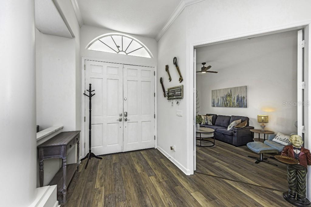 KEYSTONE CROSSINGS - Residential