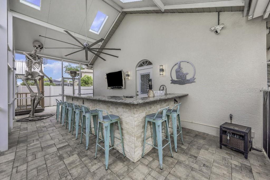 KEYSTONE CROSSINGS - Residential