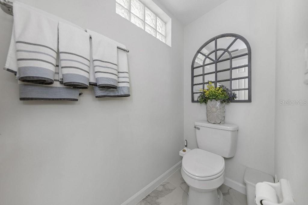 KEYSTONE CROSSINGS - Residential