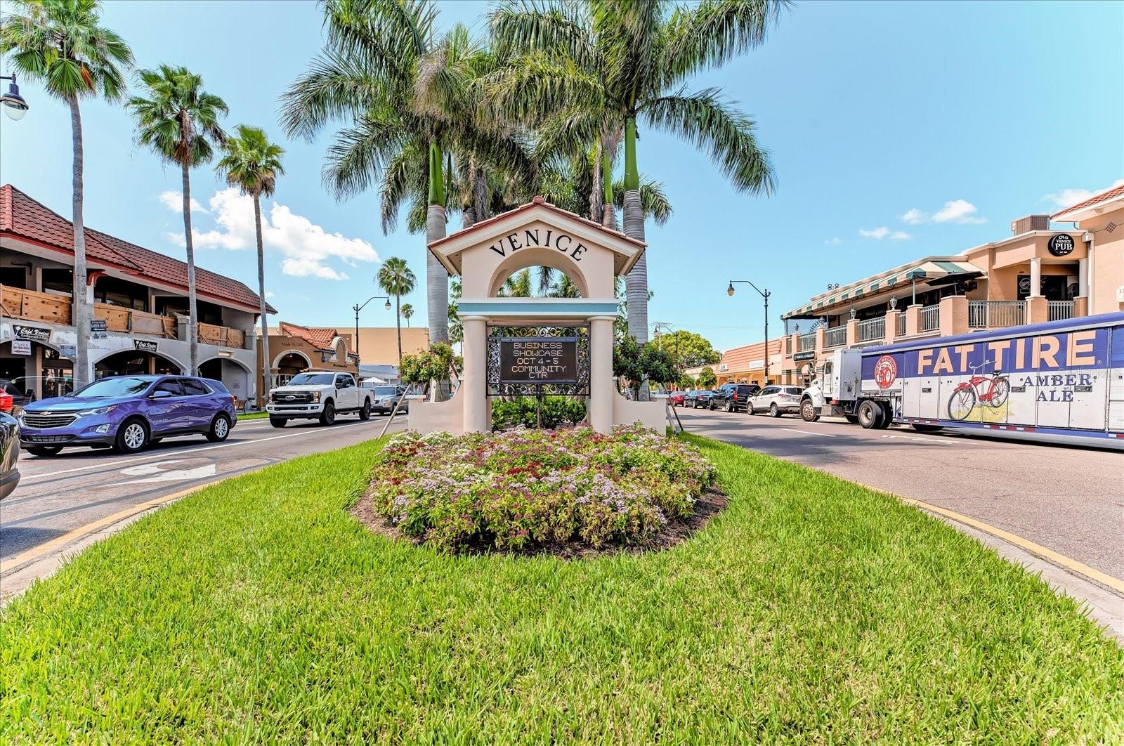 THE LAKES OF JACARANDA - Residential