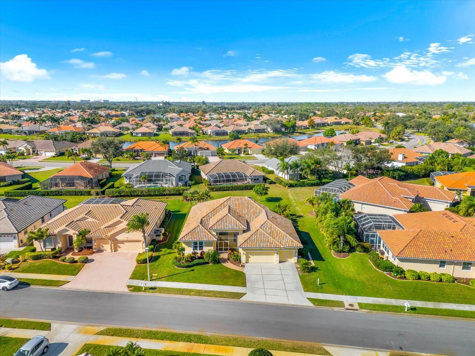 THE LAKES OF JACARANDA - Residential