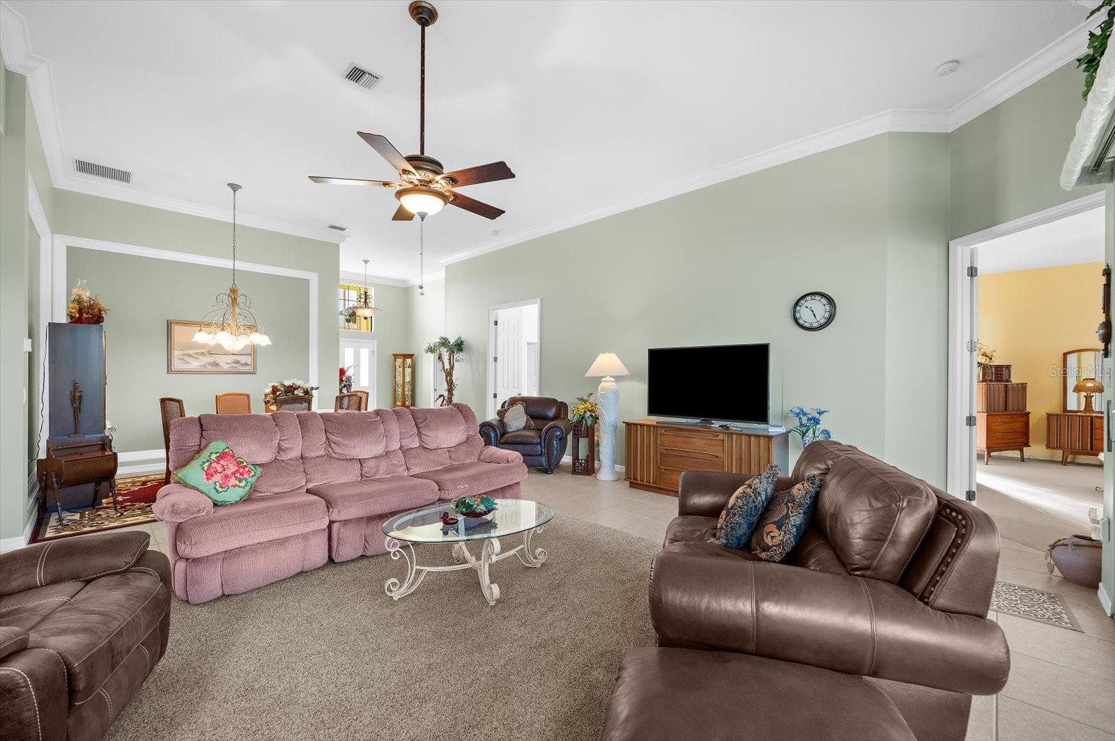 THE LAKES OF JACARANDA - Residential