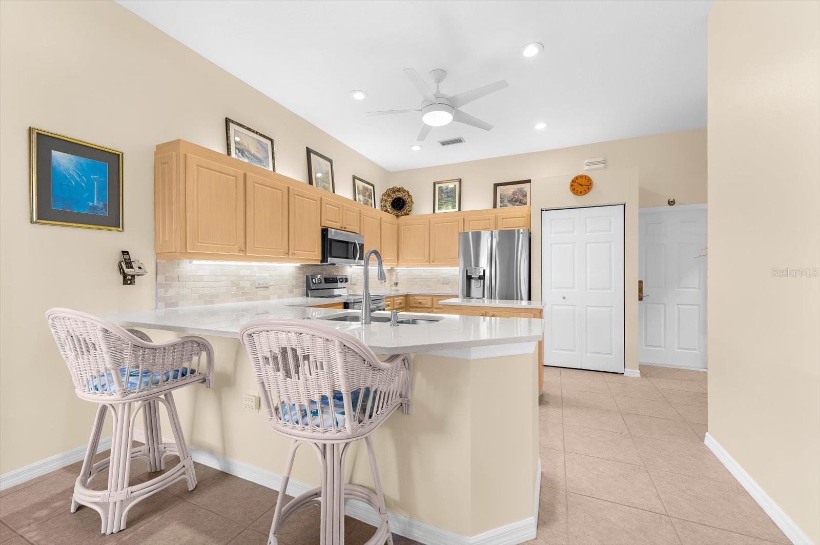 THE LAKES OF JACARANDA - Residential