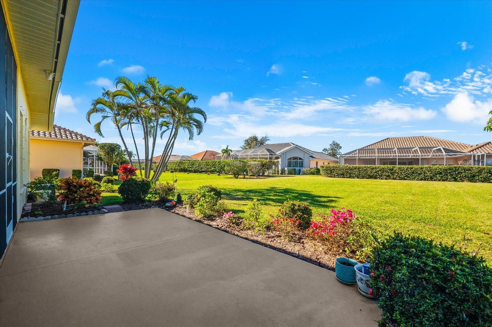 THE LAKES OF JACARANDA - Residential