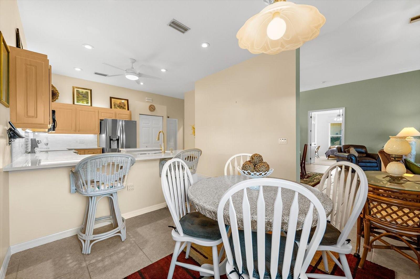 THE LAKES OF JACARANDA - Residential