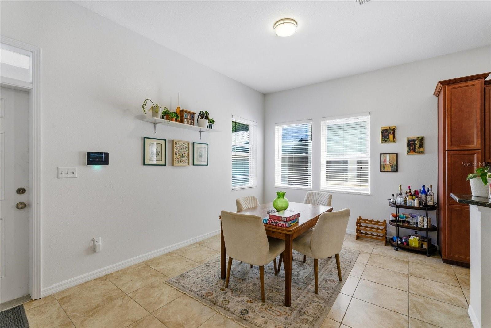 GIUSTOS TWNHMS - Residential Income