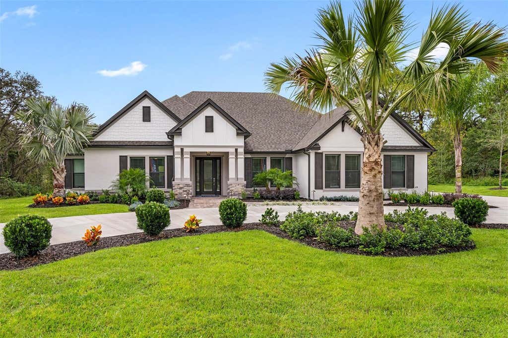 Photo of 17320 Nokota Avenue, Hudson, FL 34667 (MLS # TB8541193)
