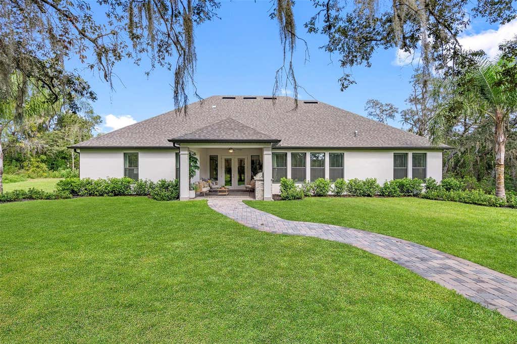 Photo of 17320 Nokota Avenue, Hudson, FL 34667 (MLS # TB8541193)