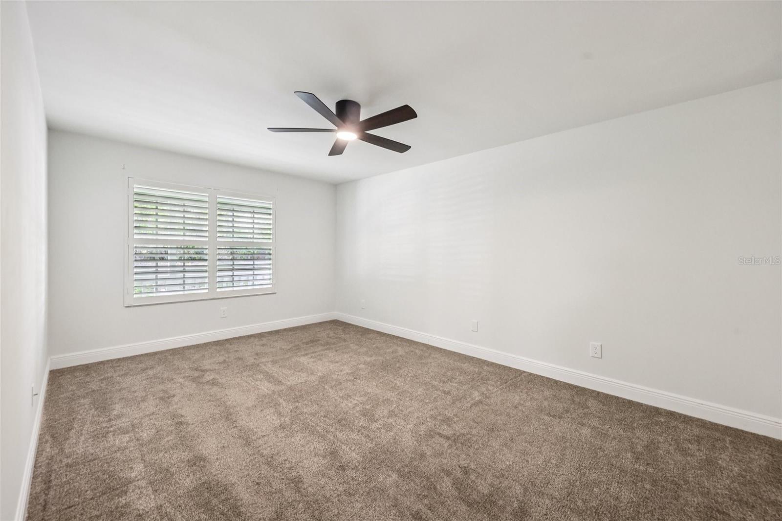 PINELYN ACRES - Residential