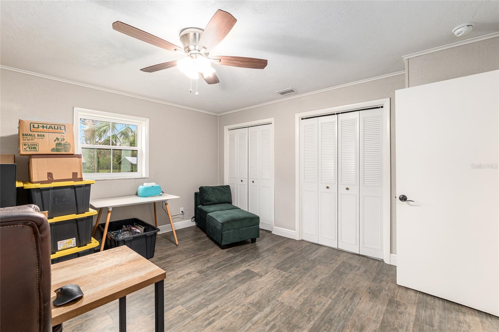 ACREAGE NON-SUBDIVISION - Residential