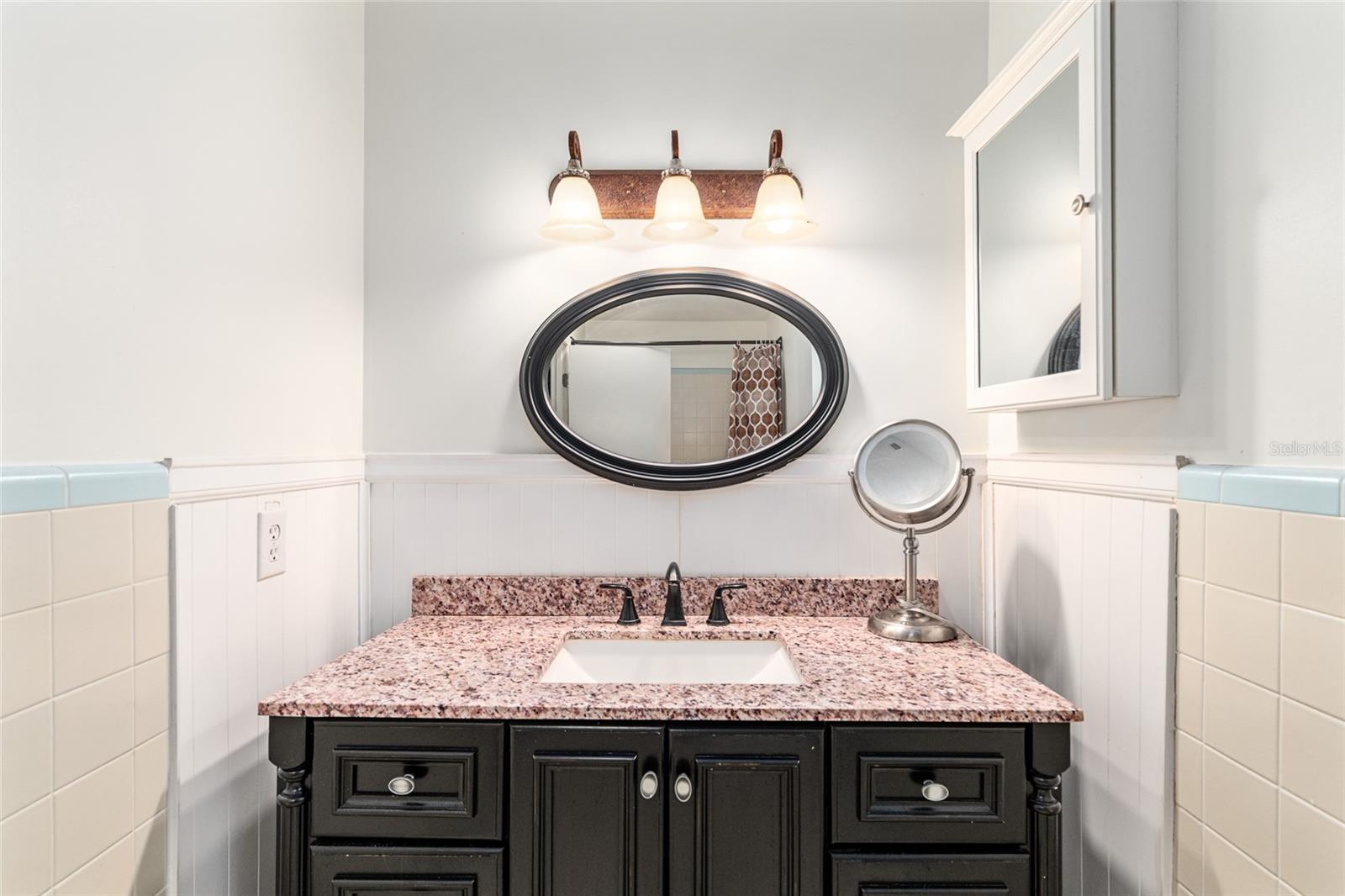 ACREAGE NON-SUBDIVISION - Residential