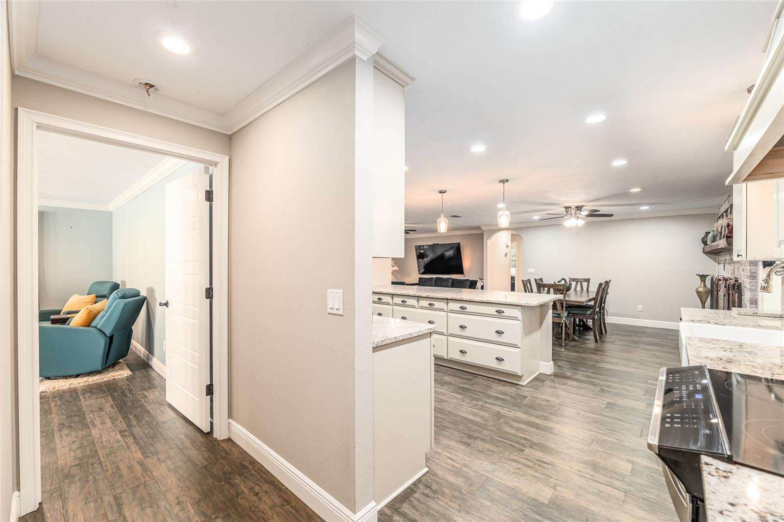 ACREAGE NON-SUBDIVISION - Residential