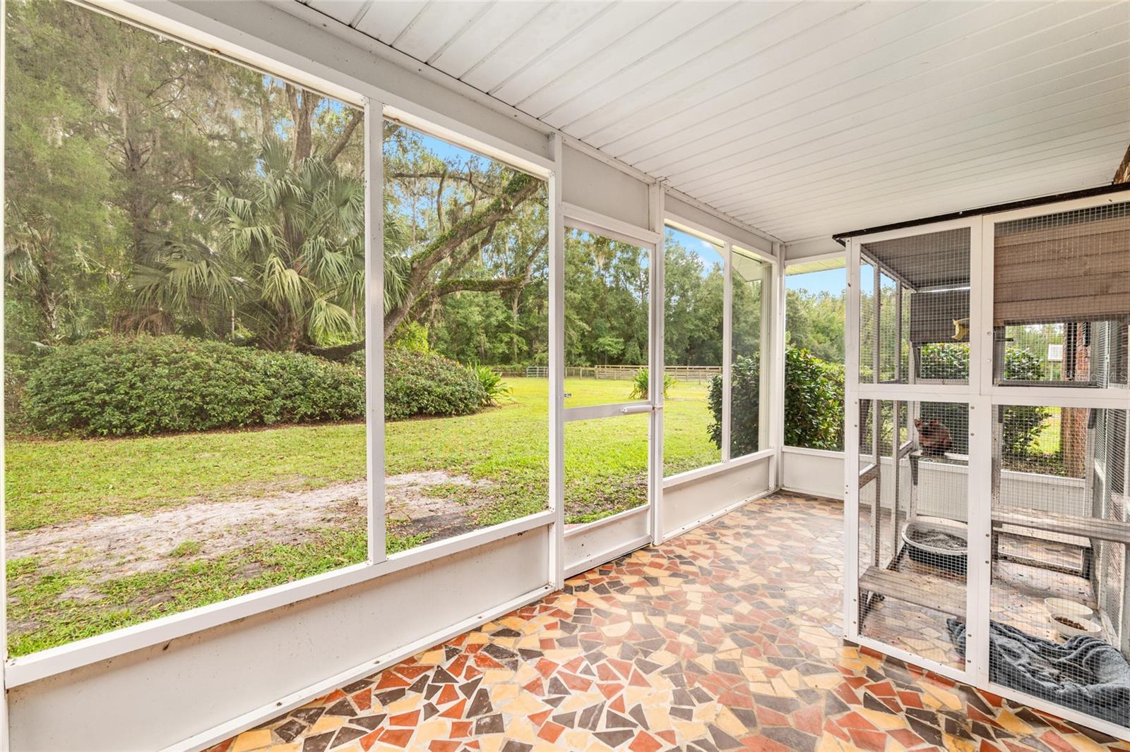 ACREAGE NON-SUBDIVISION - Residential