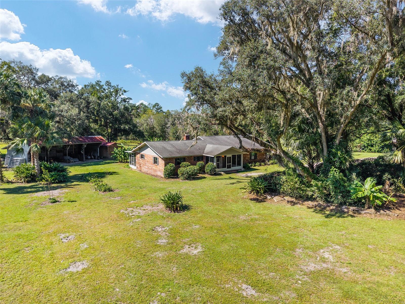 ACREAGE NON-SUBDIVISION - Residential