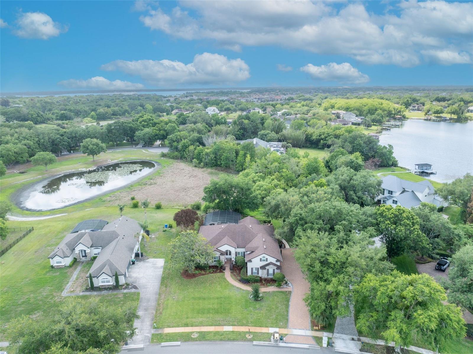 SUNSET LAKES - Residential