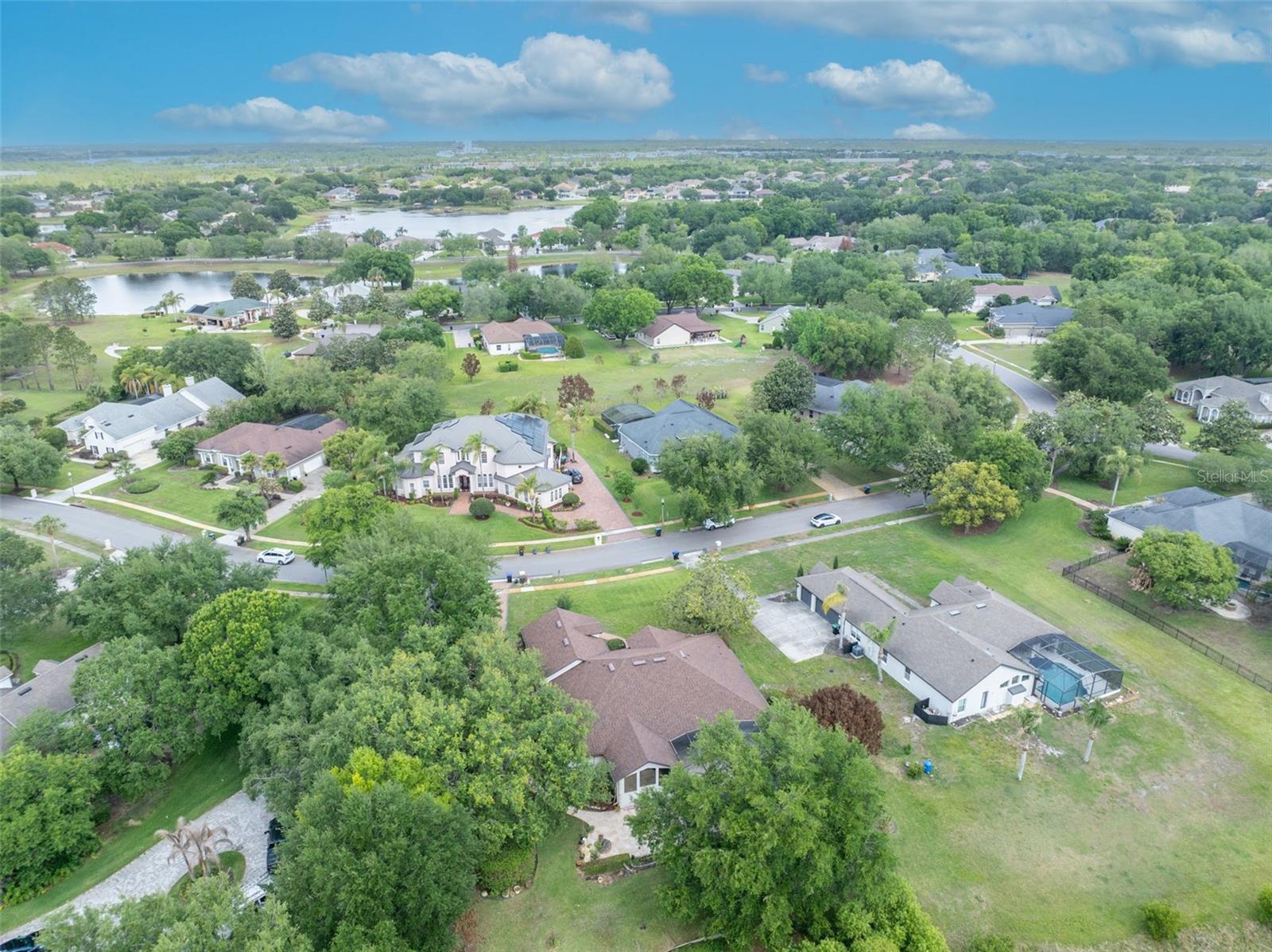 SUNSET LAKES - Residential