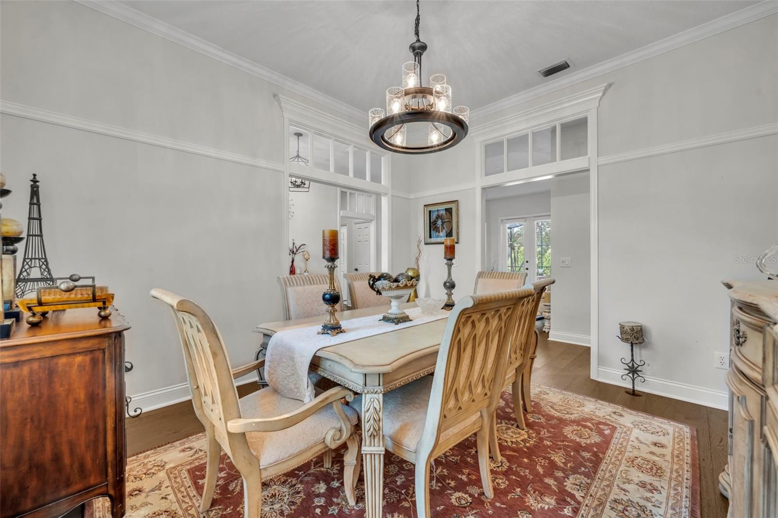 SUNSET LAKES - Residential