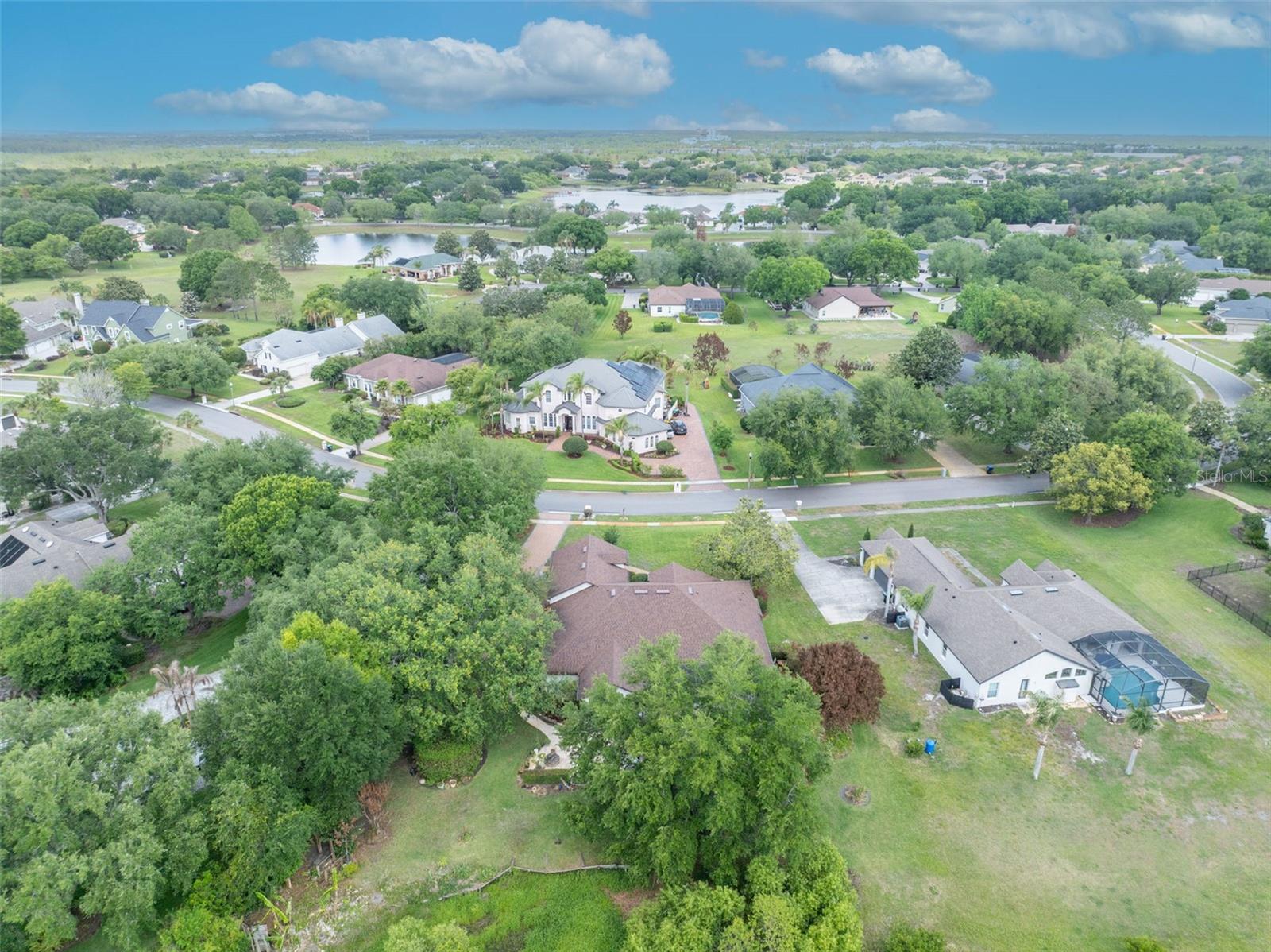 SUNSET LAKES - Residential