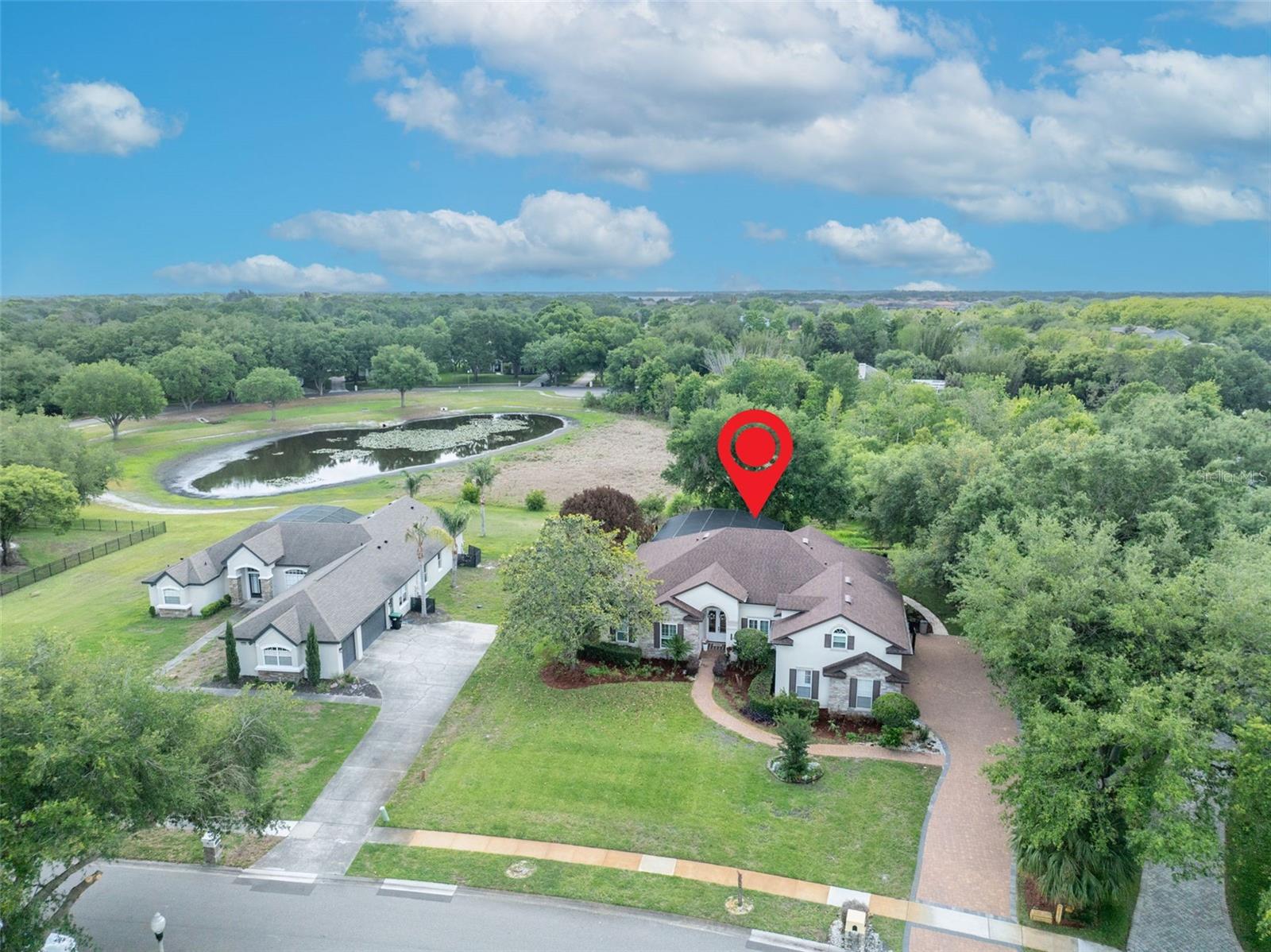 SUNSET LAKES - Residential