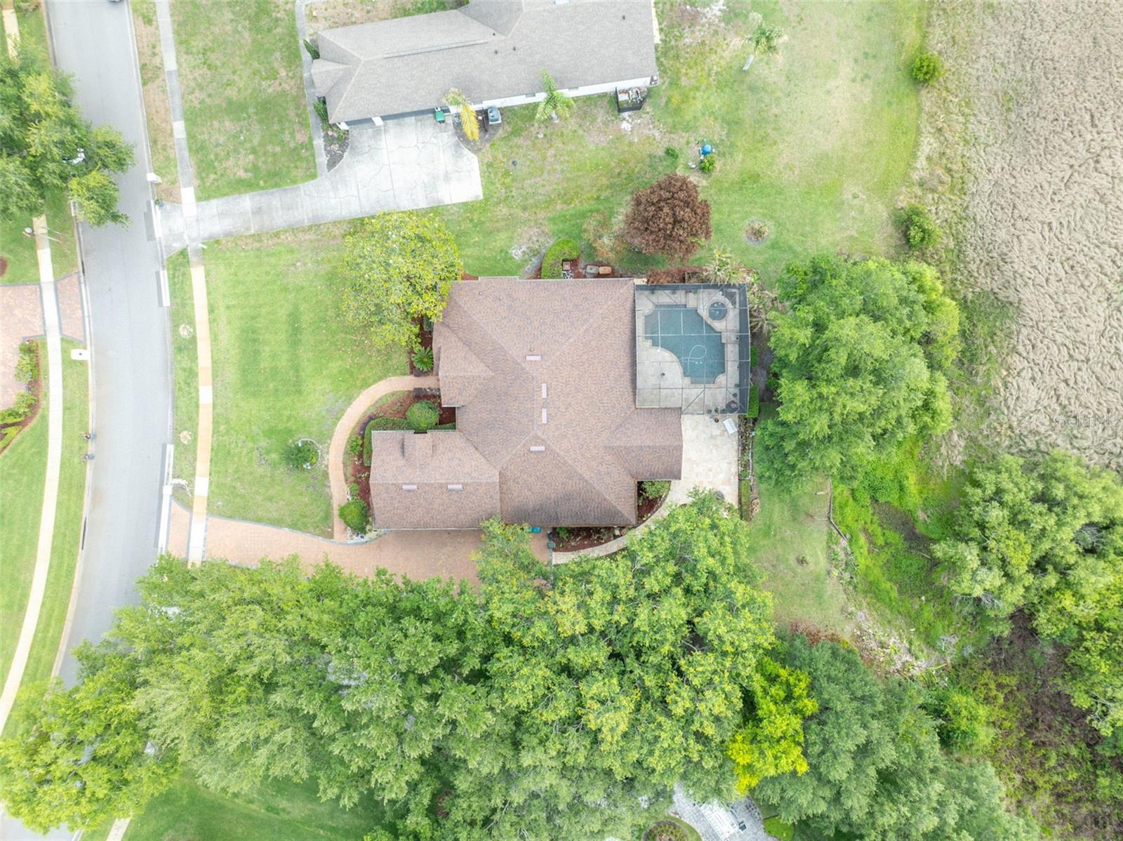 SUNSET LAKES - Residential