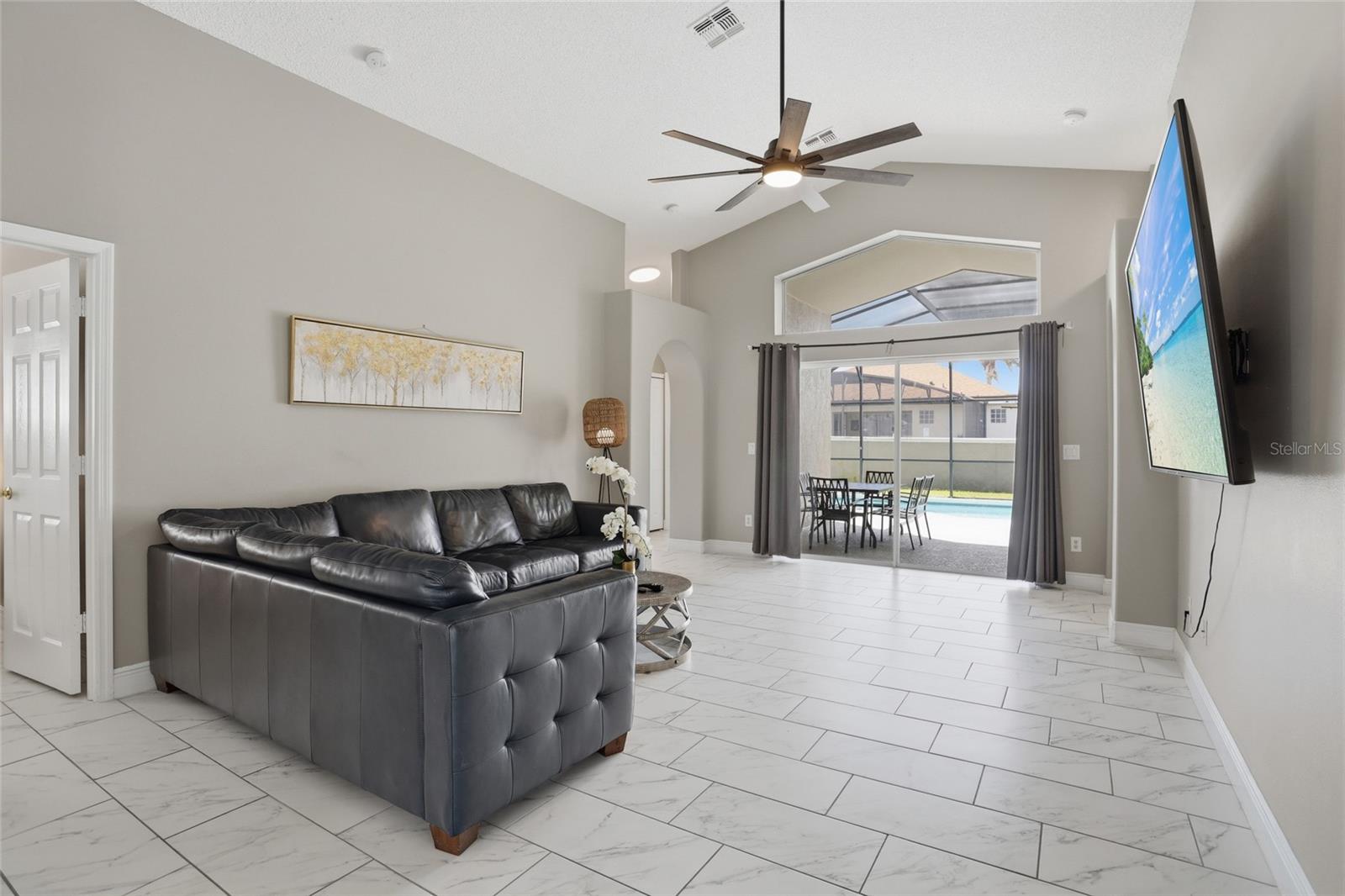 INDIAN CREEK PH 4 - Residential