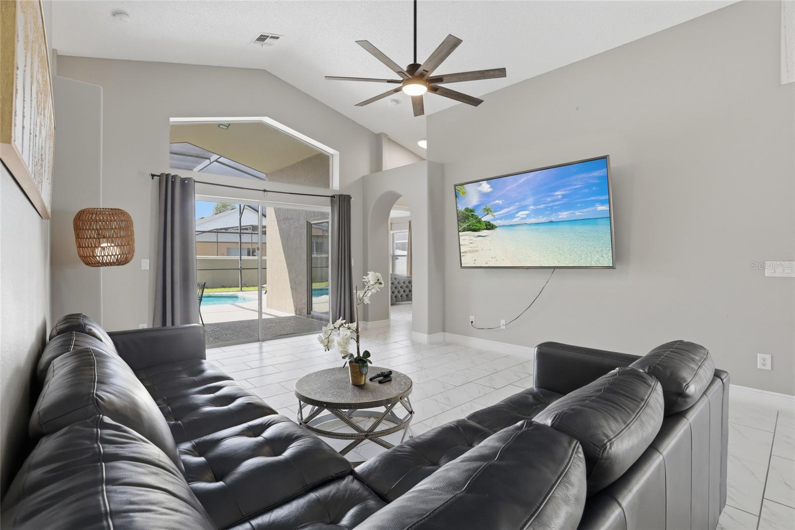 INDIAN CREEK PH 4 - Residential