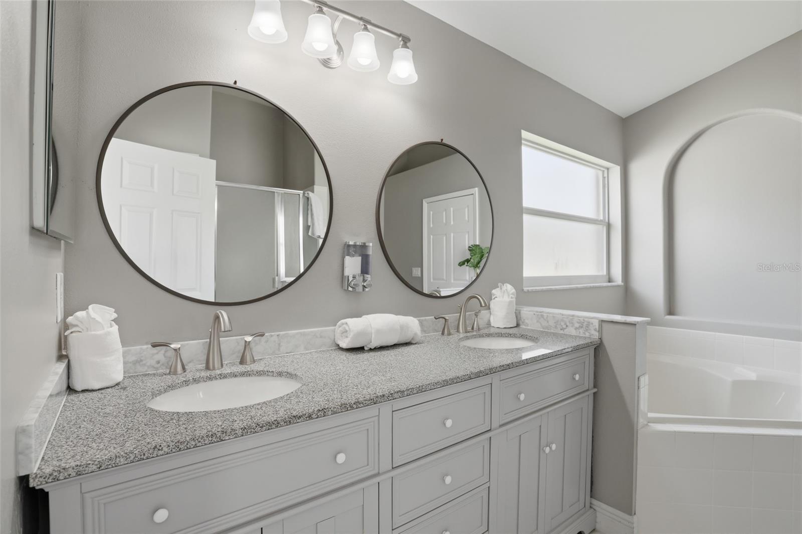 INDIAN CREEK PH 4 - Residential