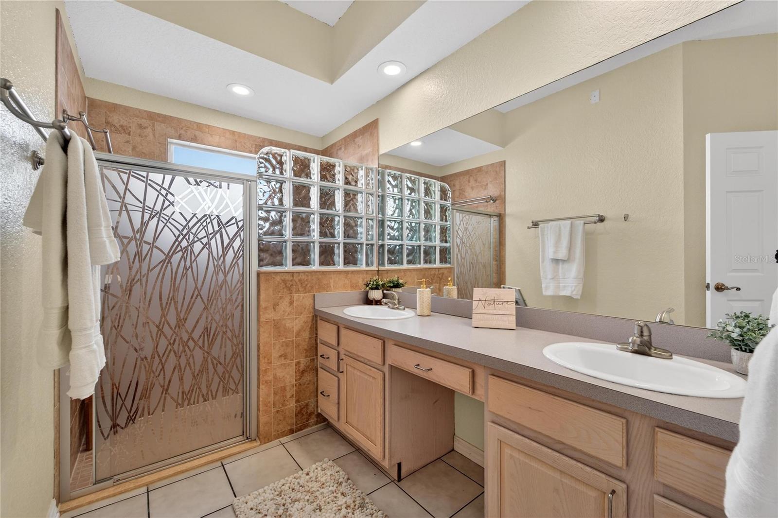 HICKORY LAKES PH 1 - Residential