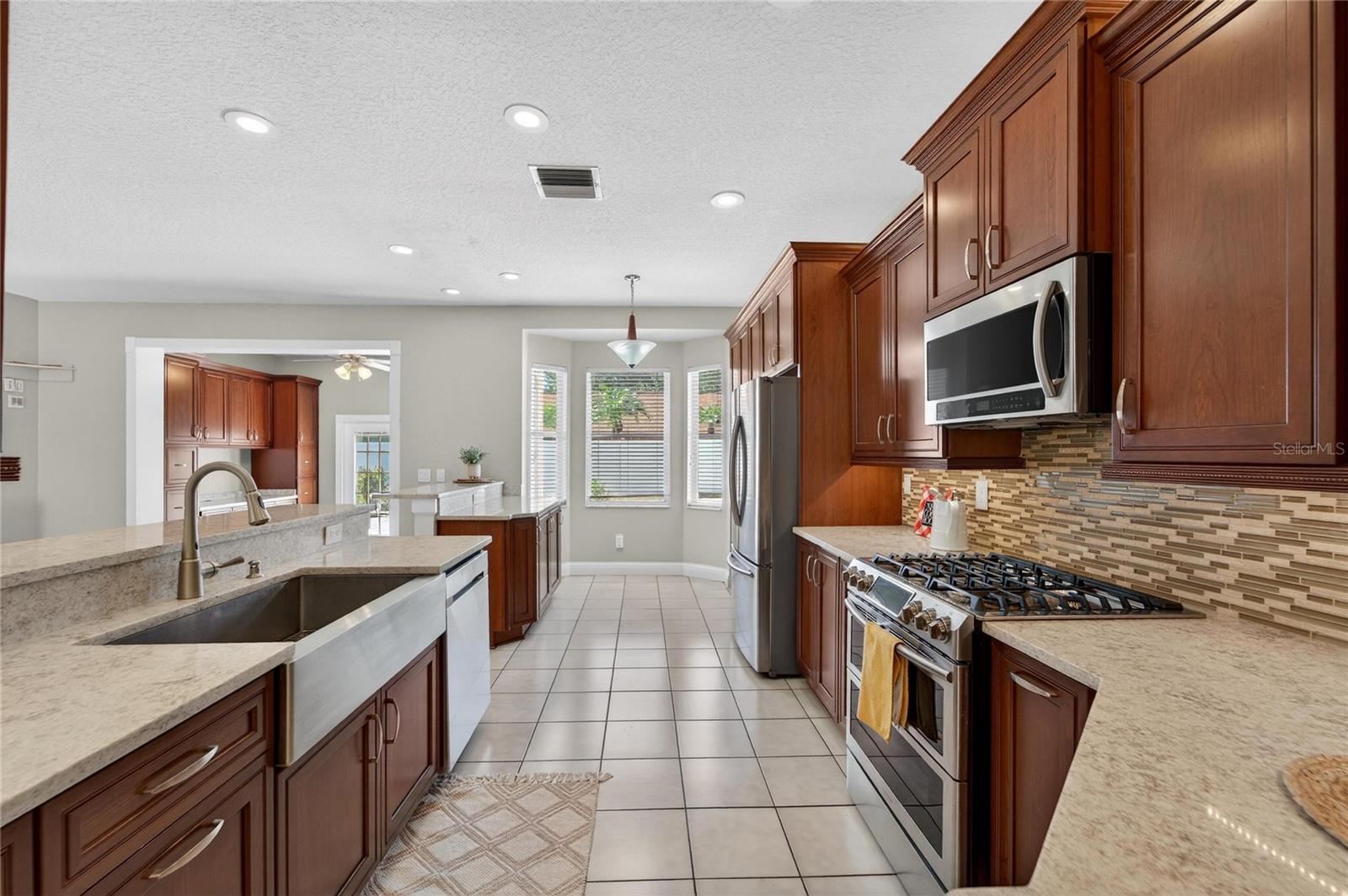 HICKORY LAKES PH 1 - Residential