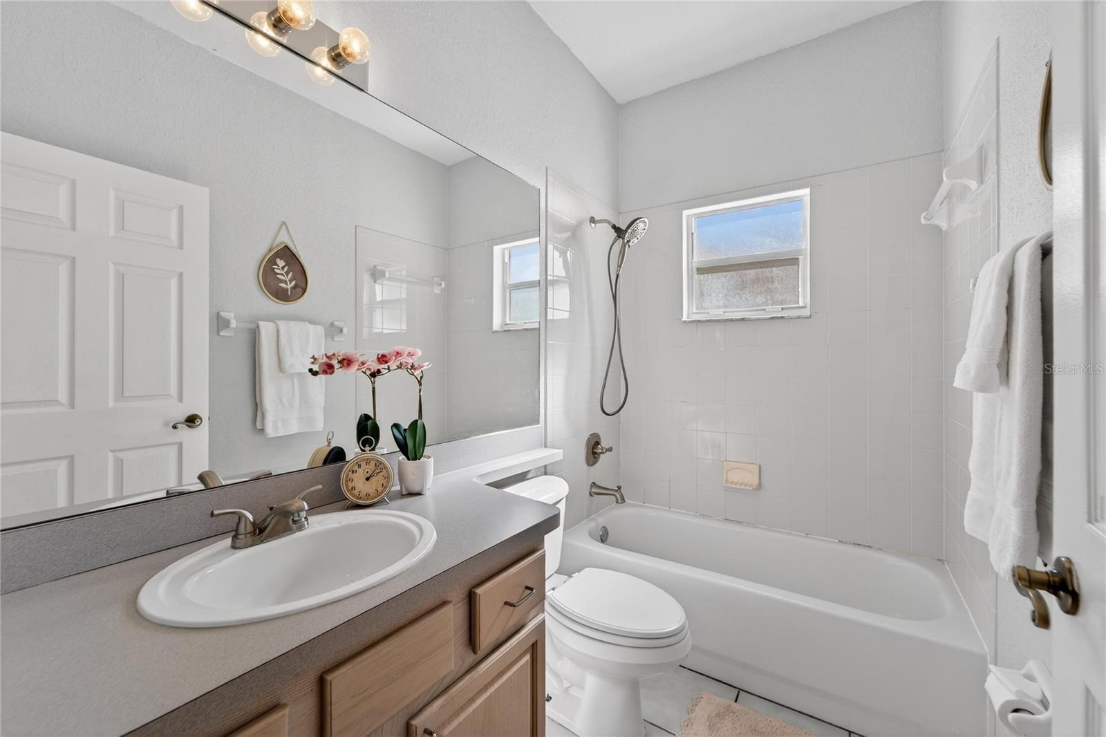 HICKORY LAKES PH 1 - Residential