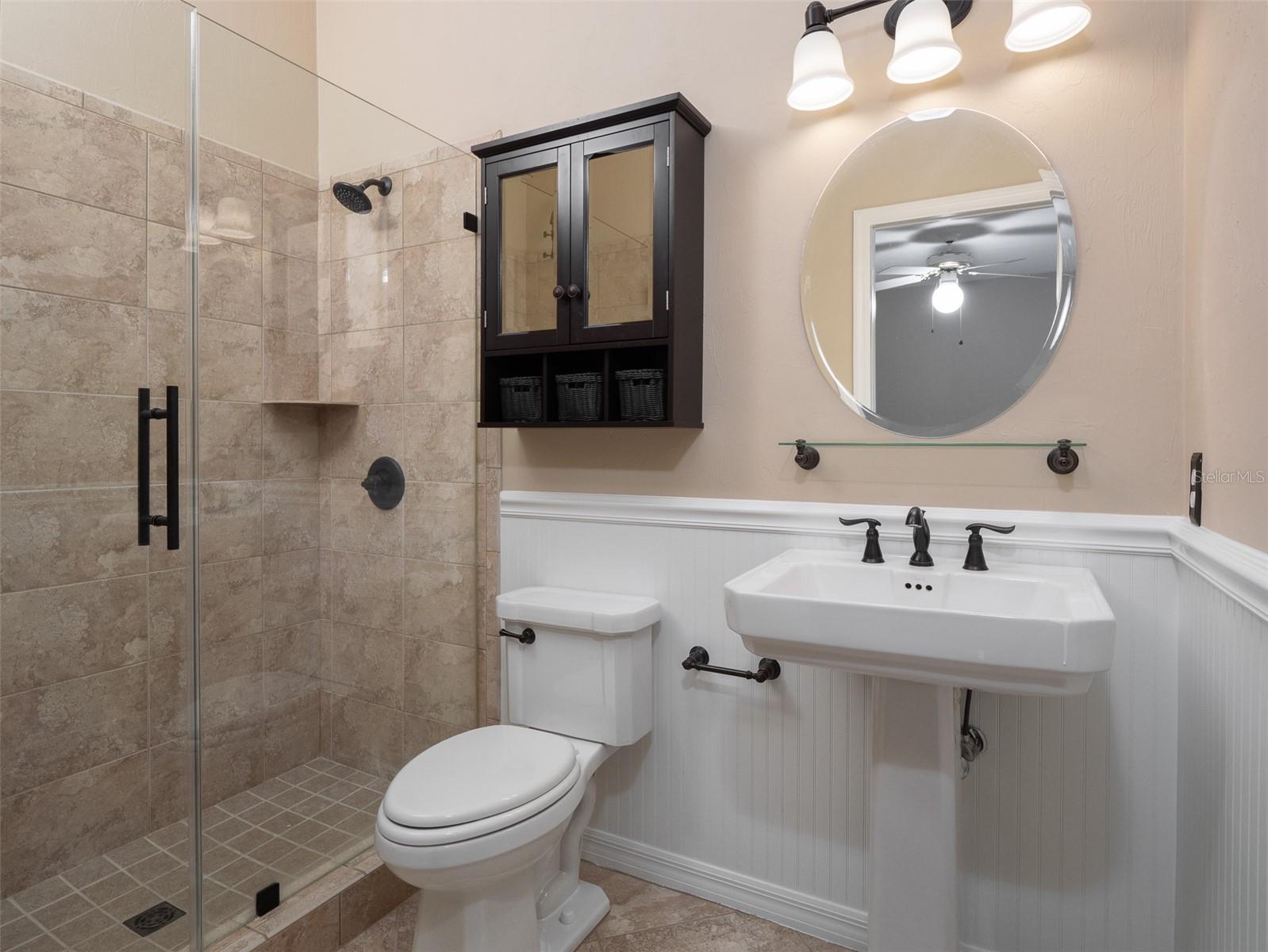 CAMBRIDGE FOREST PH IV - Residential