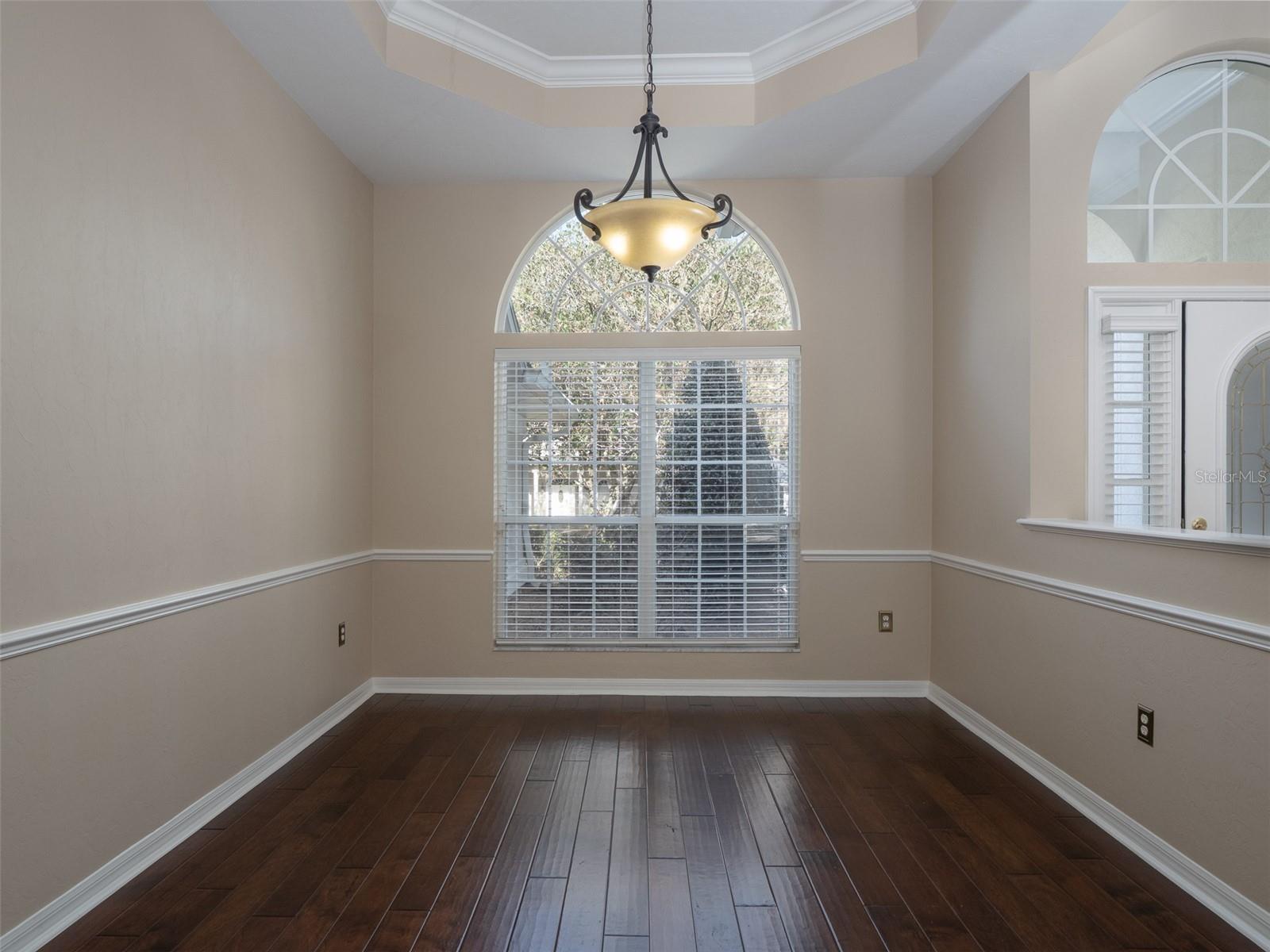 CAMBRIDGE FOREST PH IV - Residential