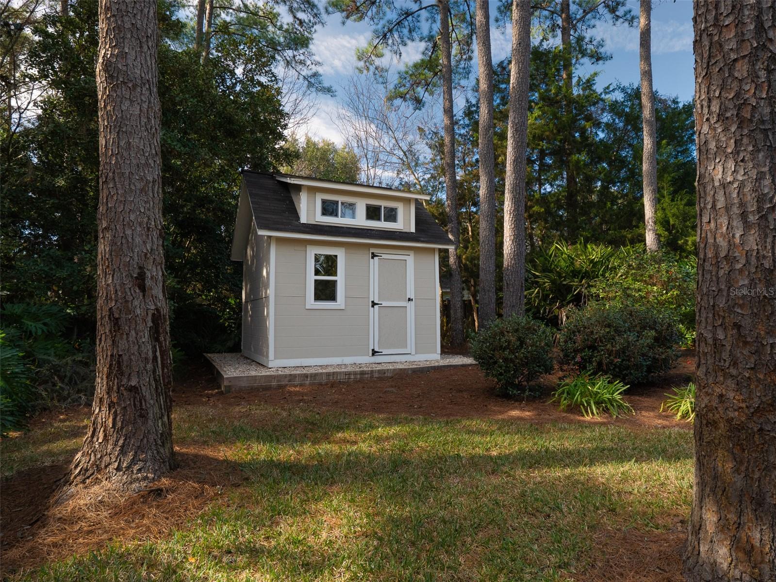 CAMBRIDGE FOREST PH IV - Residential