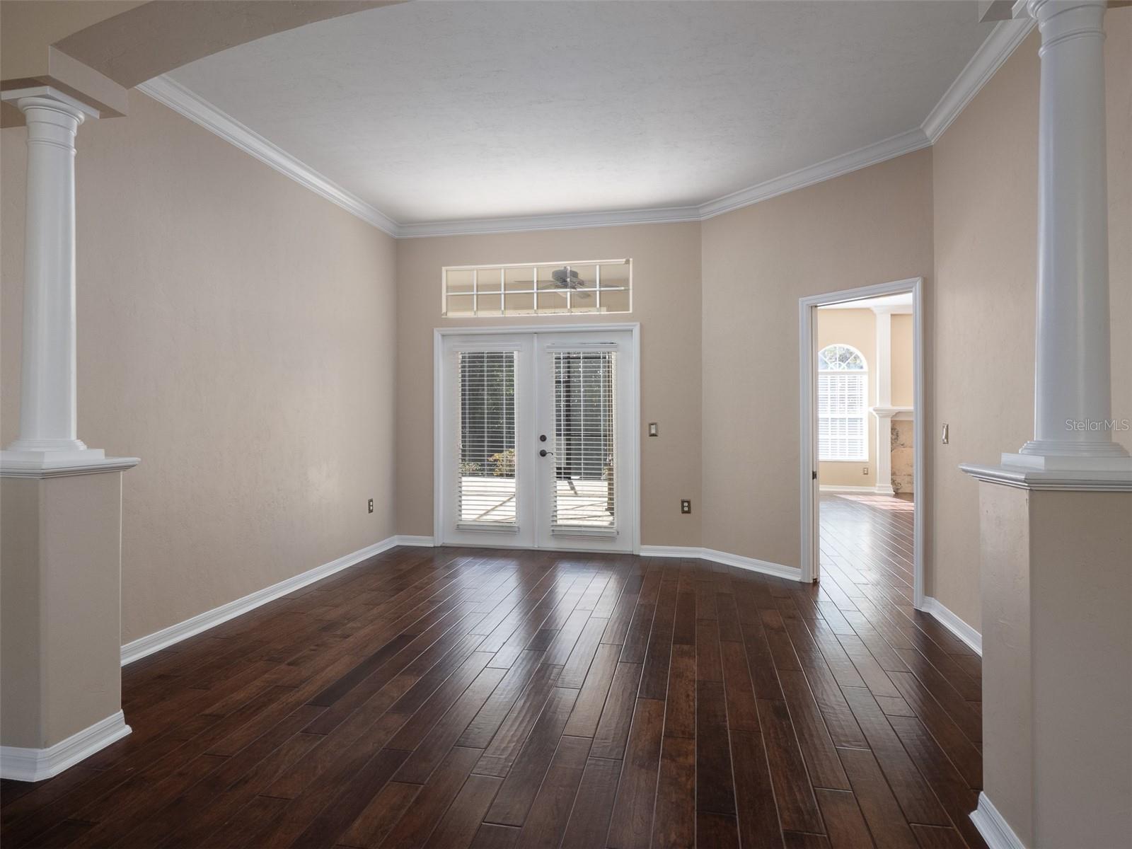 CAMBRIDGE FOREST PH IV - Residential