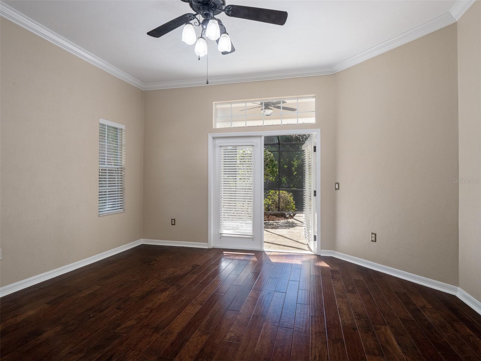 CAMBRIDGE FOREST PH IV - Residential