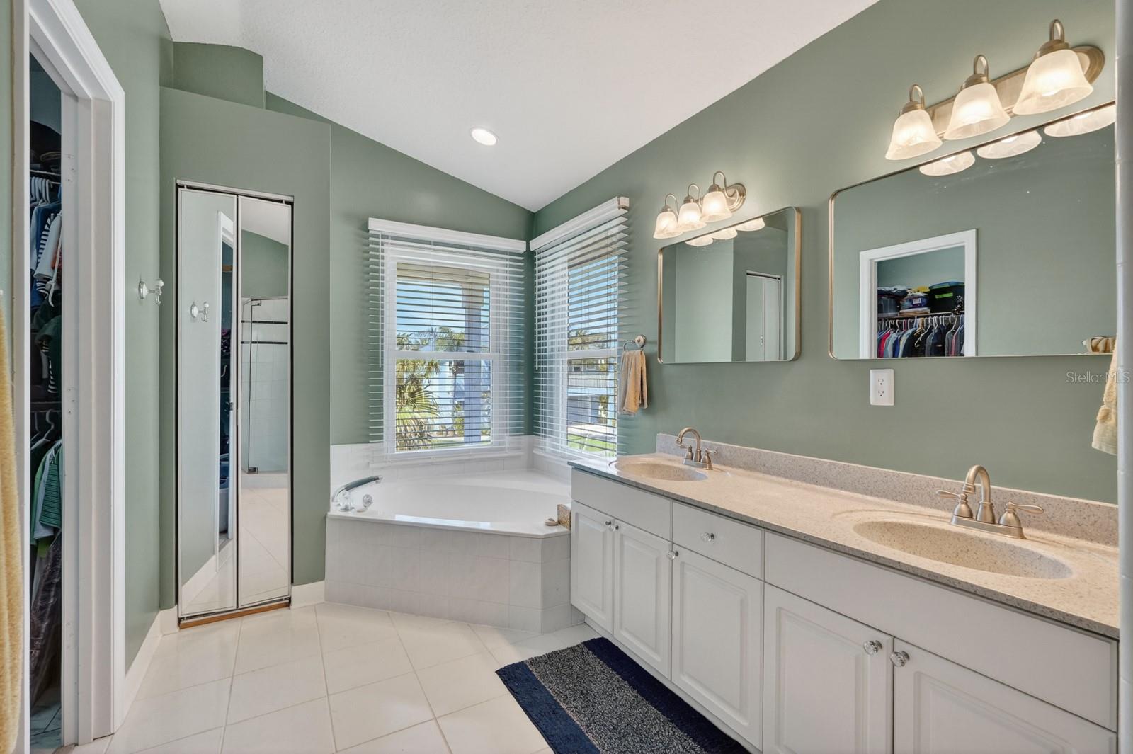 LOGGERHEAD DUNES - Residential