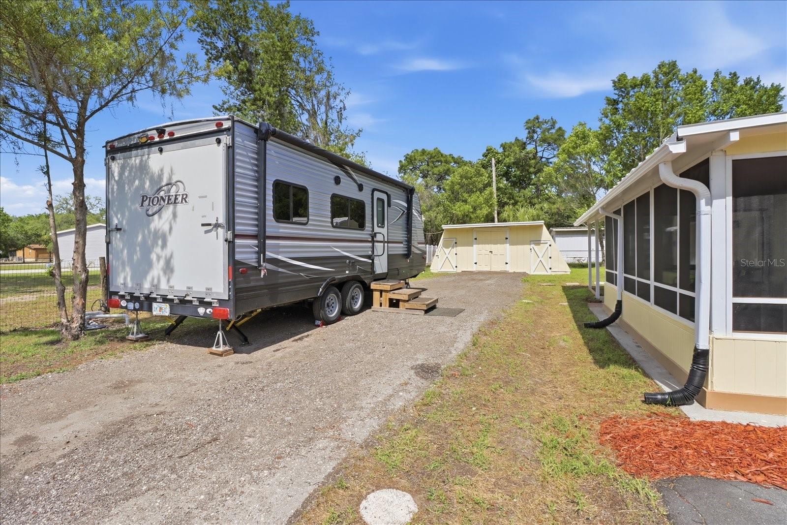 GULF HWY LAND UNIT 06 - Residential