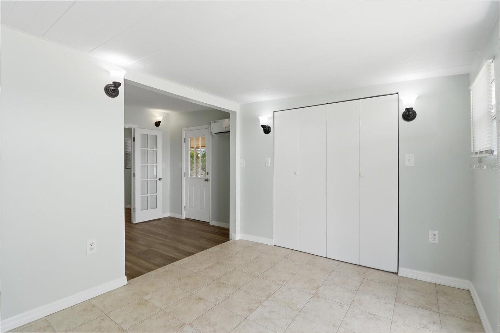 GULF HWY LAND UNIT 06 - Residential