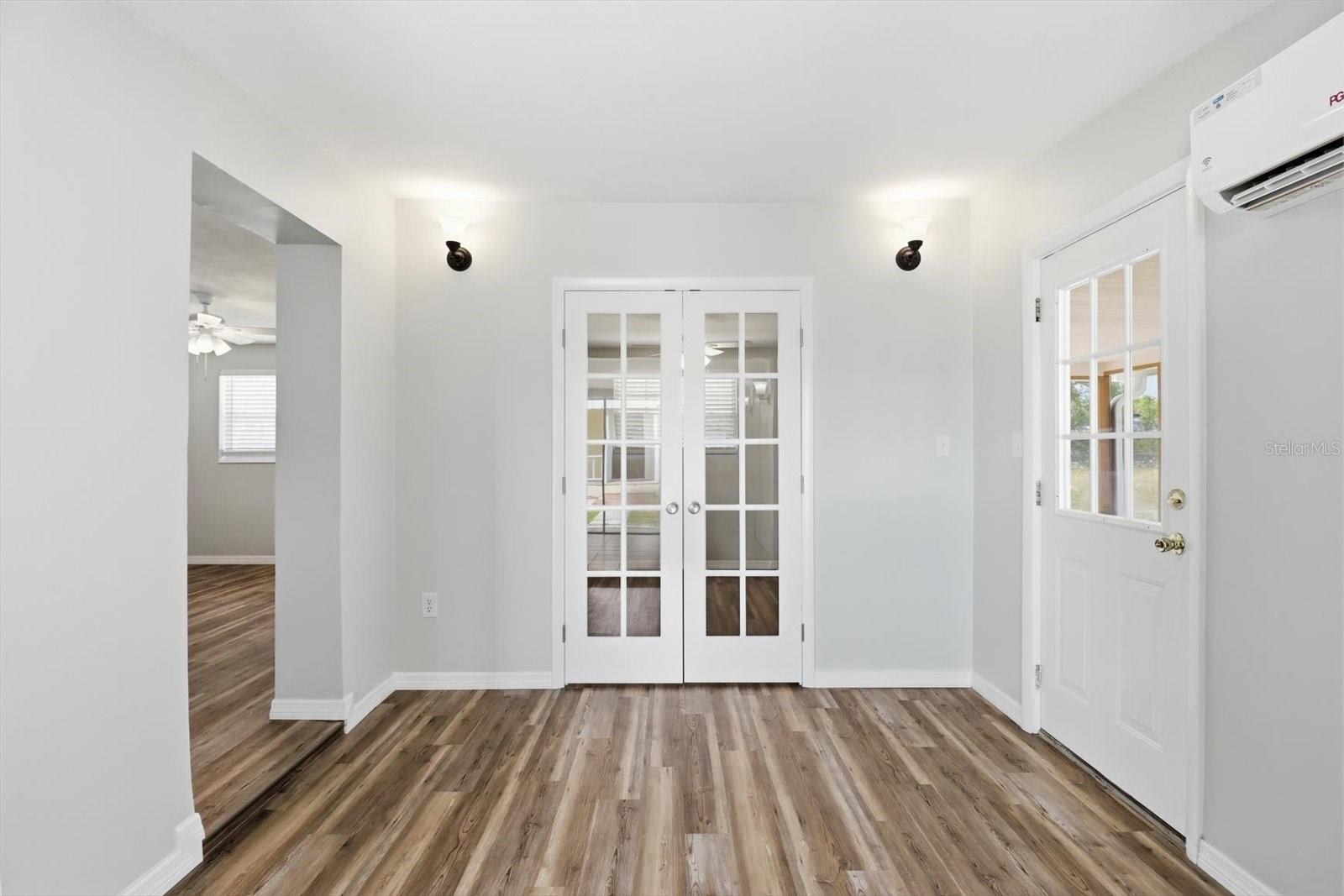 GULF HWY LAND UNIT 06 - Residential