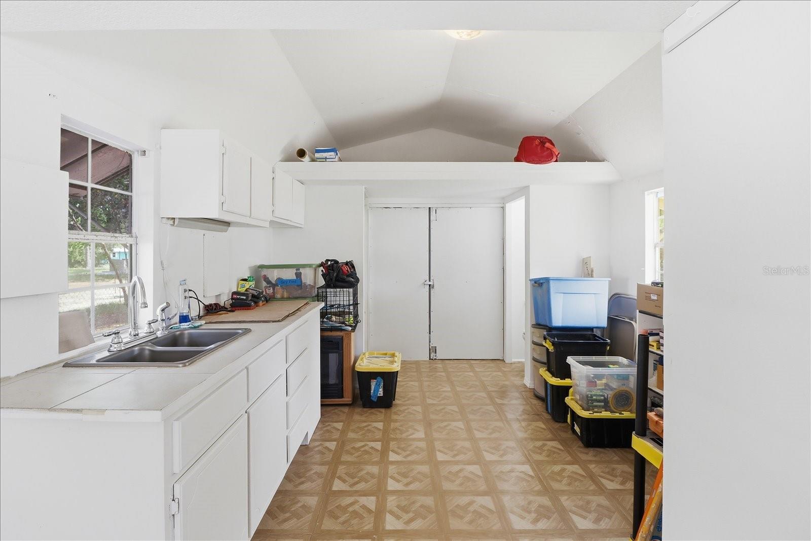 GULF HWY LAND UNIT 06 - Residential