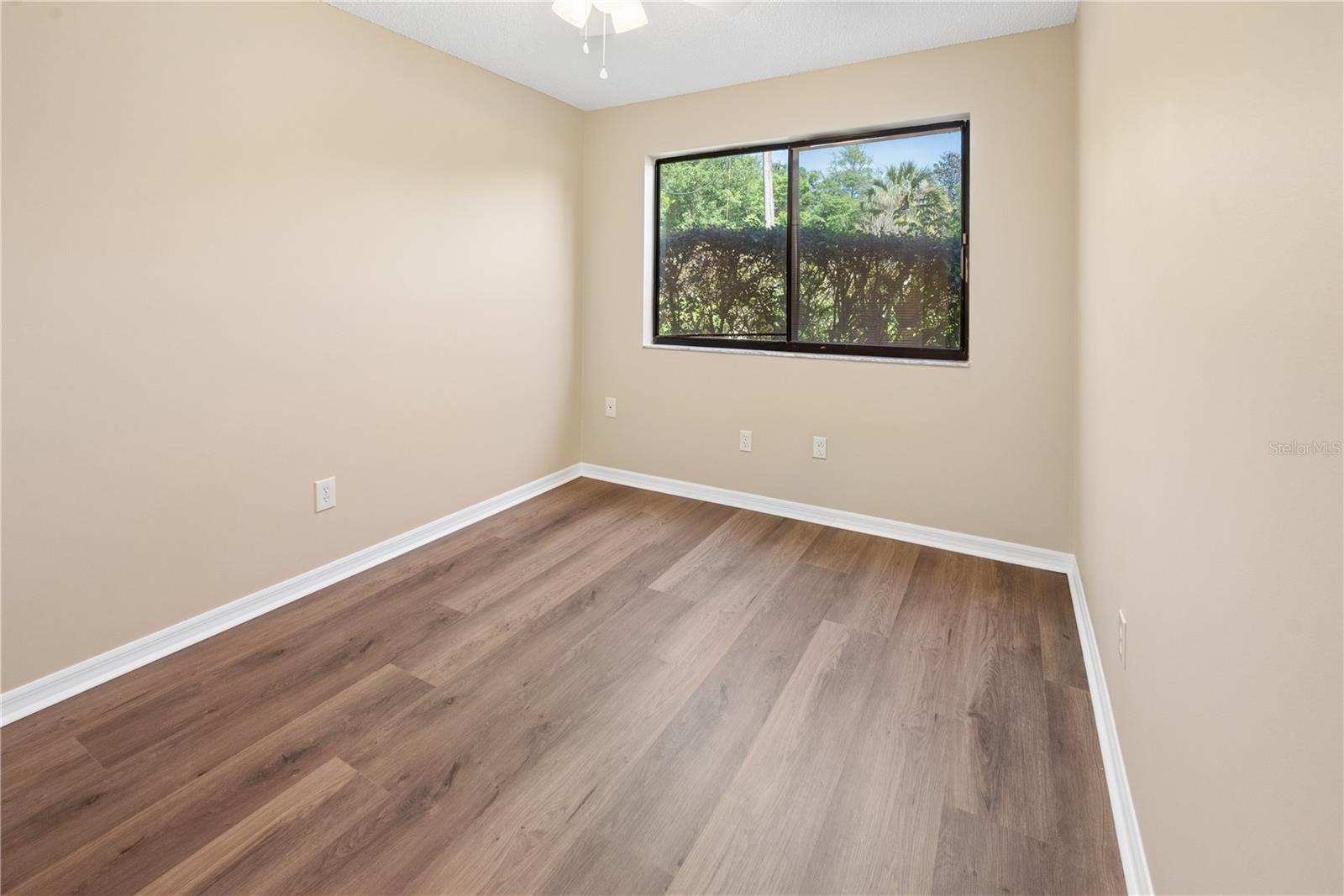 LAKEVIEW HIGHLANDS - Residential