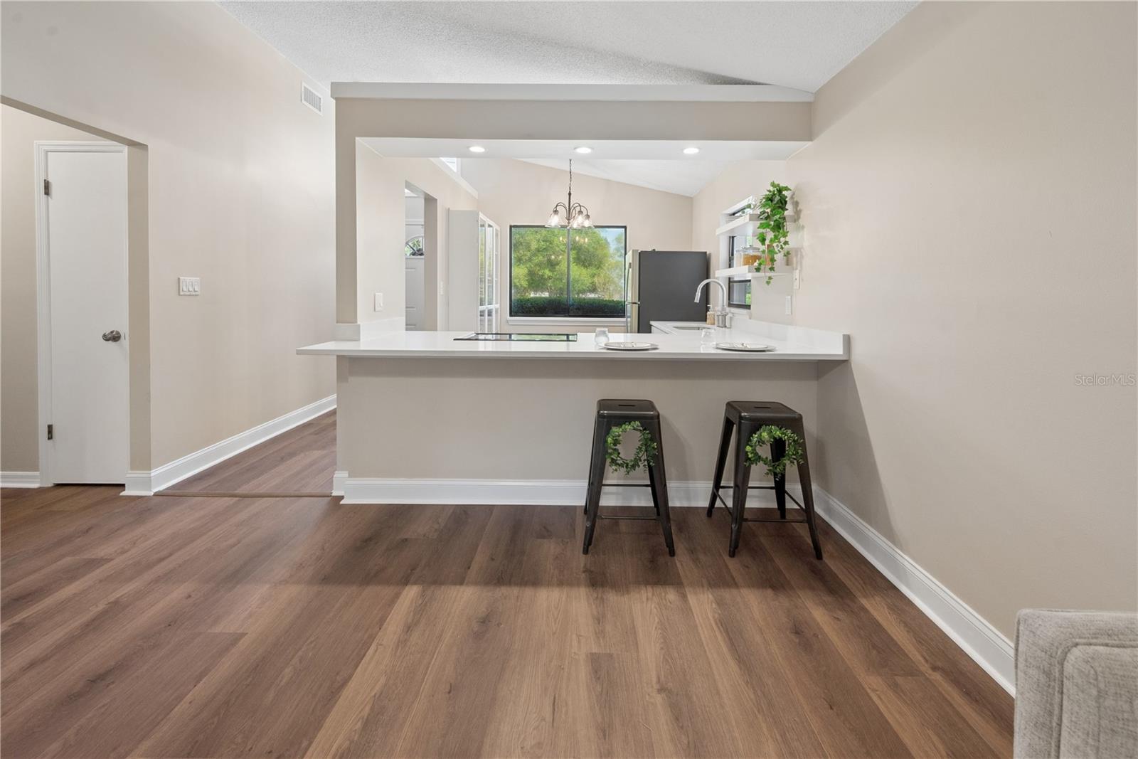 LAKEVIEW HIGHLANDS - Residential